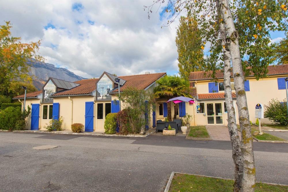 Comfort Hotel Grenoble Meylan Exterior foto